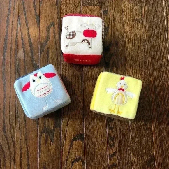 Pottery Barn Kids Farm Animal Plush Rattle Blocks Set - EUC - Picture 2 of 9